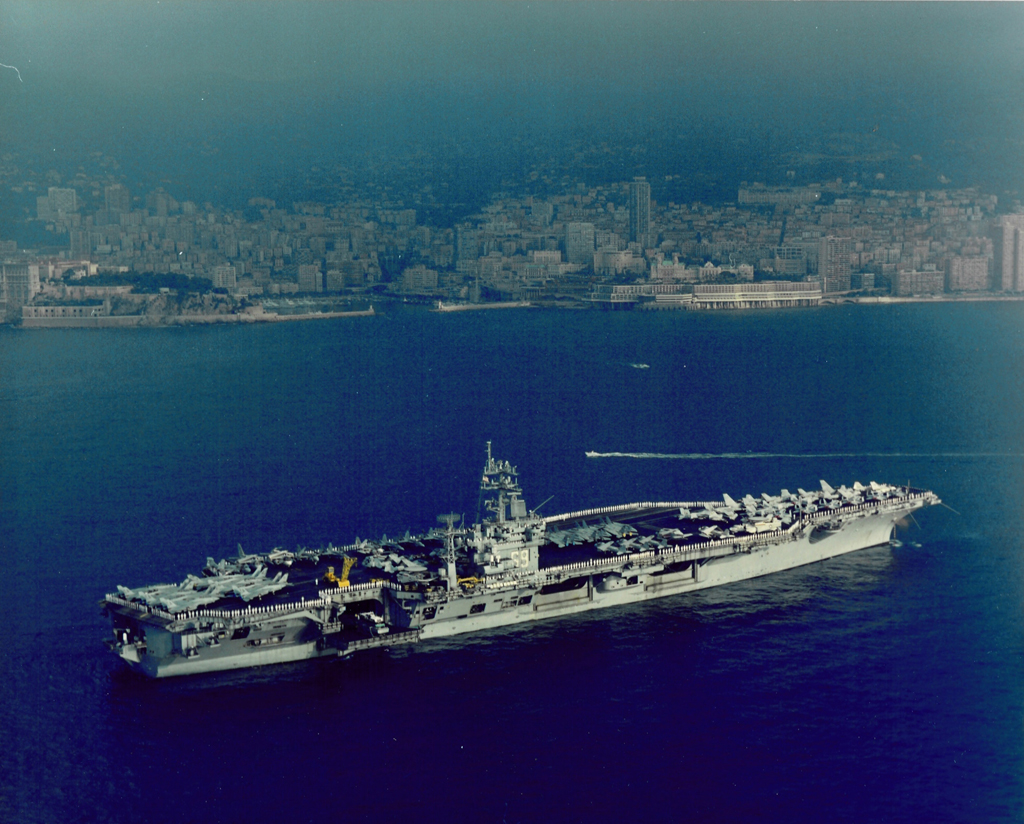 USS Eisenhower 1990 Monty Carlo, Monico